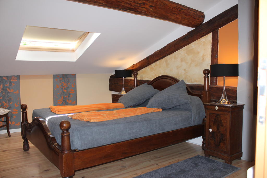 L'Oustal de l'Annetta Chambres et Tables d'Hôtes Comus Quarto foto